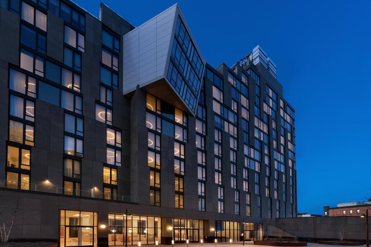Image 3 of Hotel Indigo – Williamsburg – Brooklyn, an IHG Hotel