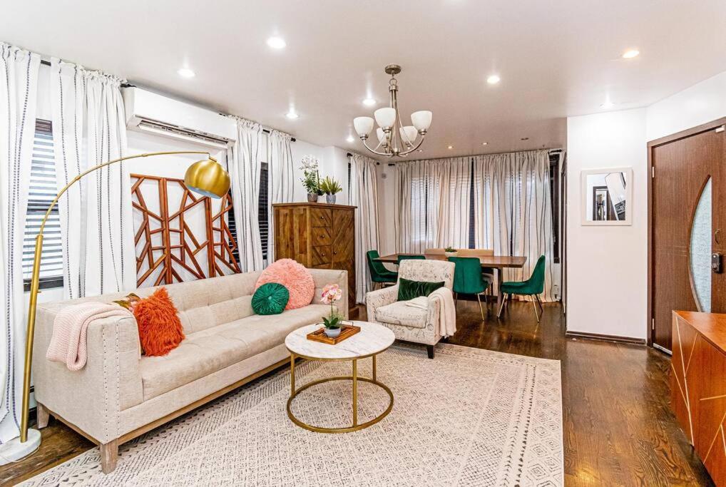 Image of Luxury 6BR Home in Brooklyn