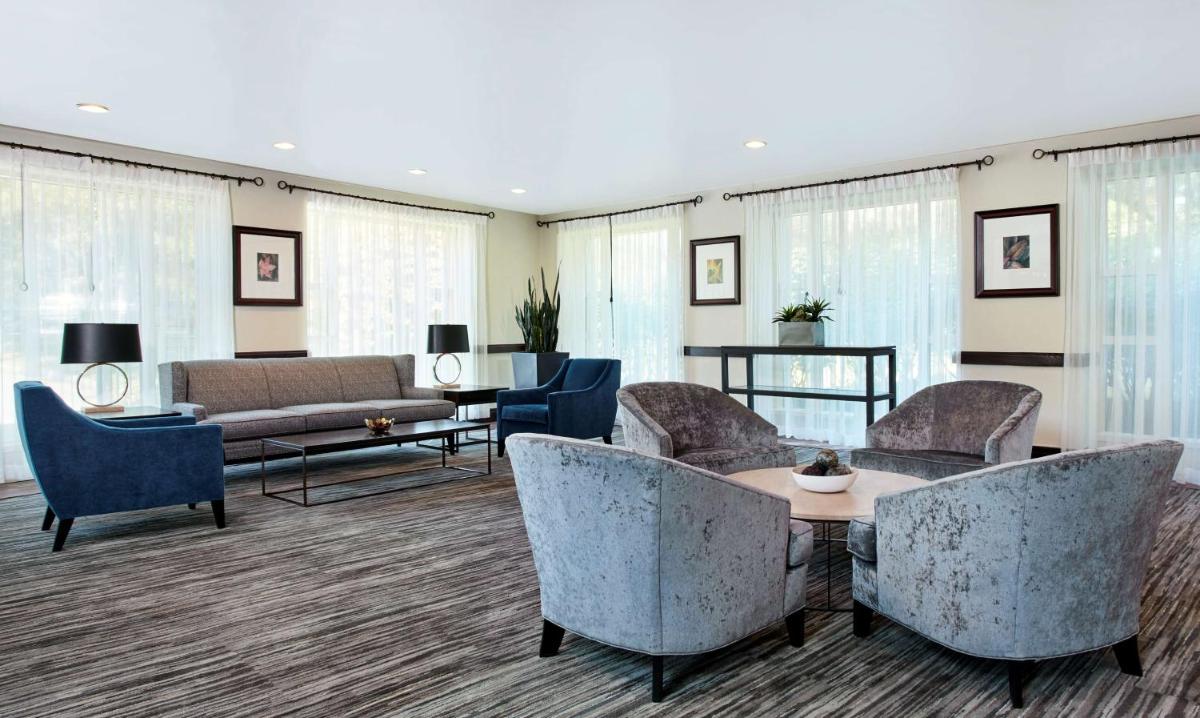 Image 4 of Embassy Suites Parsippany