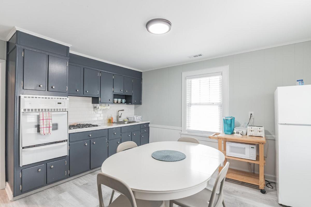 Image 4 of Large Beach Home with Ocean Views from Balcony Unit 2 and 3