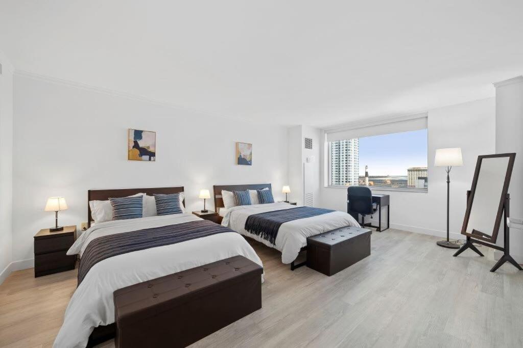Image of Modern 2BR 3BA Condo on the Boardwalk by CozySuites
