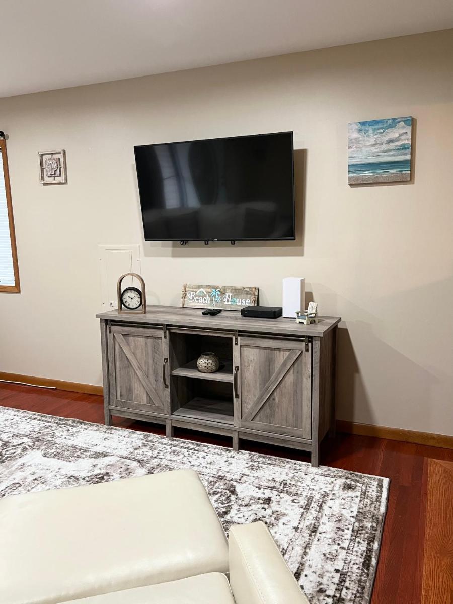 Image 3 of Shore house on Pelican Island!