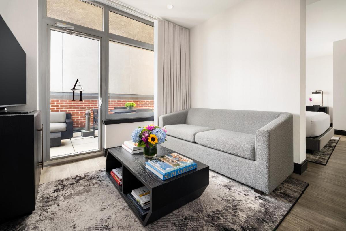 Image 4 of Arthouse Hotel