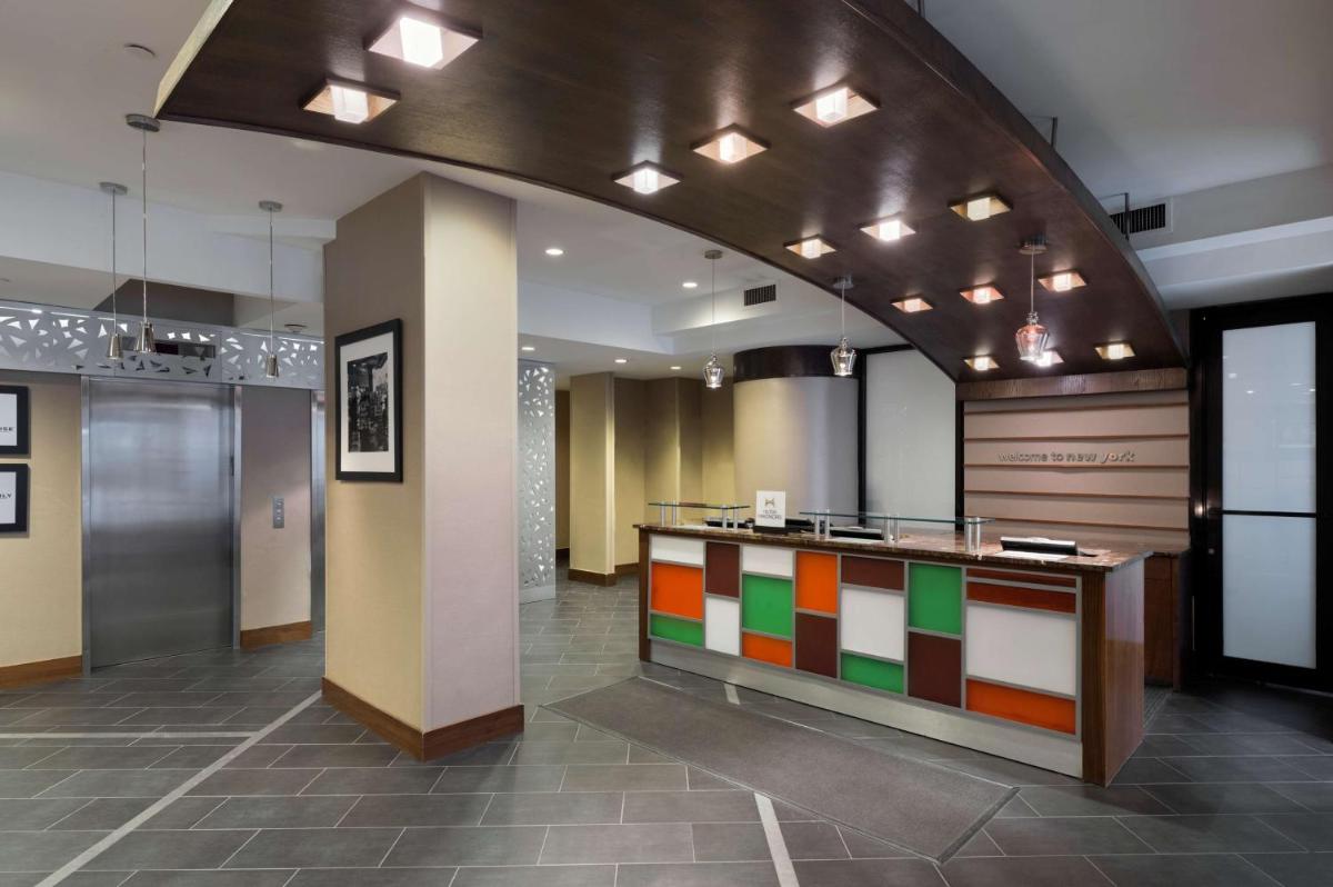 Image 4 of Hampton Inn Manhattan Chelsea
