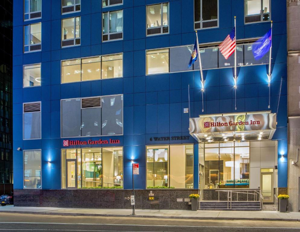 Image of Hilton Garden Inn NYC Financial Center/Manhattan Downtown