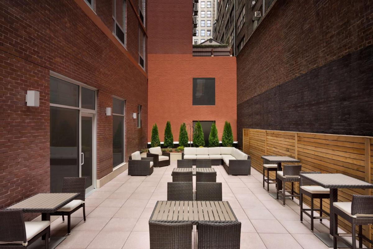Image 4 of Hilton Garden Inn New York Times Square South