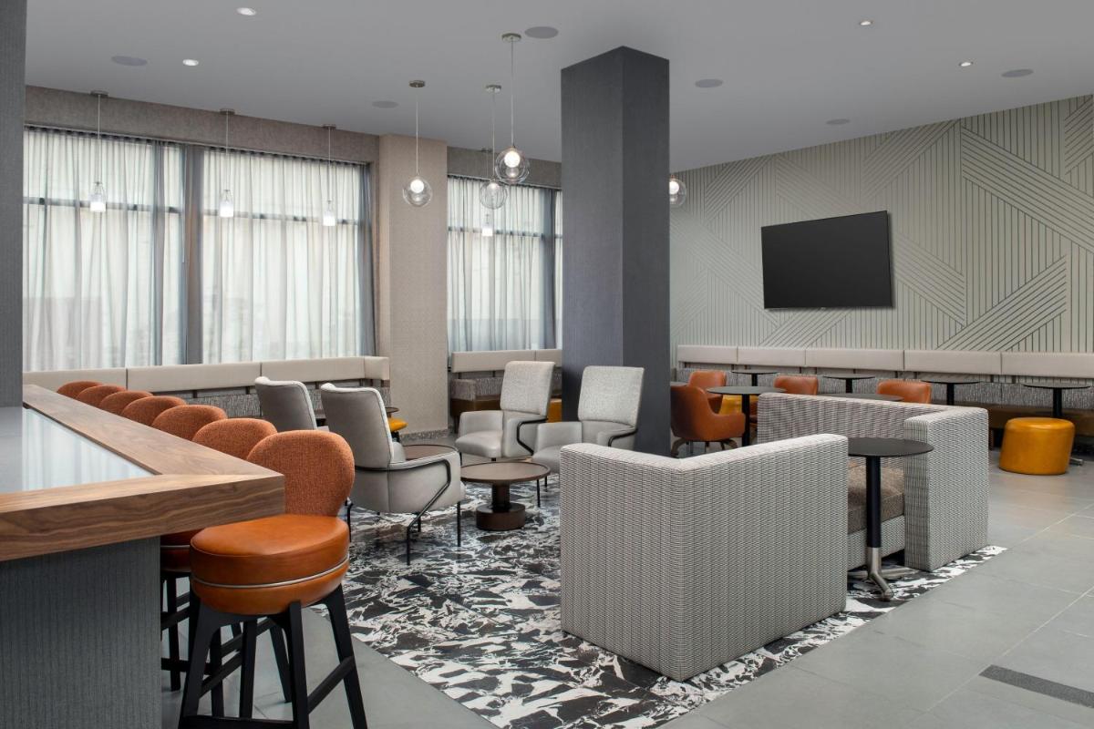 Image 3 of SpringHill Suites by Marriott New York Queens